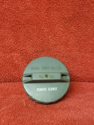 Оригинальная крышка бензобака 1991-1995 Acura Legend KA7 KA8  - Изображение 1 из 4