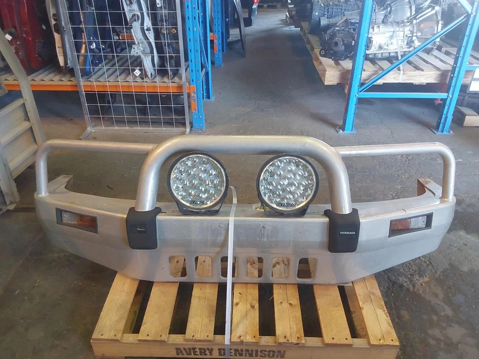 NISSAN PATROL FRONT BUMPER Y61/GU, SERIES 1-3, BULL BAR-ALLOY, 10/97-08/04 97 98 - image 1 of 4