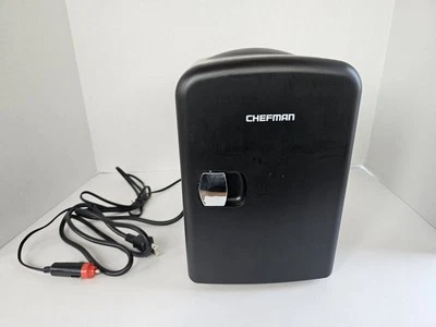 Mini Nevera Portátil Chefman 6 Latas Modelo RJ48-Negro Caliente o Frío 12V o 120V Usada en Excelente Condición Foto 1 de 4