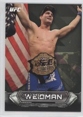 2014 Topps UFC Knockout Green /99 Chris Weidman #77 - Image 1 of 2