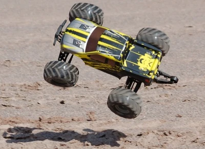 RC 1:10 LiPo Monster Truck 495mm für 3-4S 2600KV 100A 14,8V fertig zum Ausbau - Bild 1 von 4