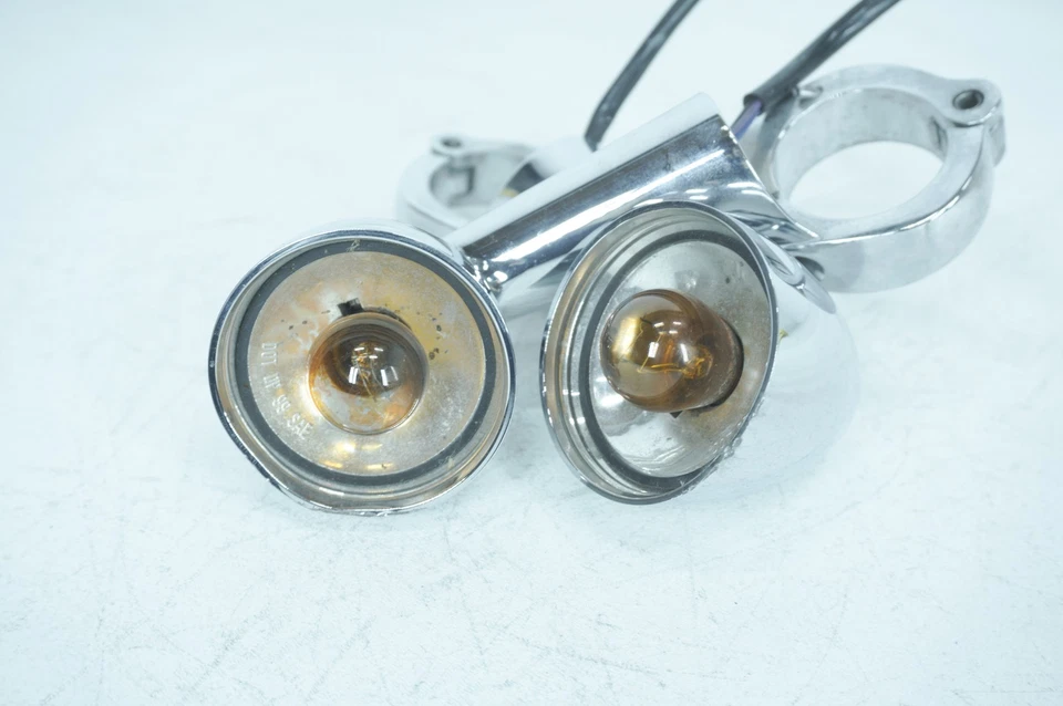 Señales de giro traseras izquierda y derecha OEM 09 Harley Sportster XL1200 C 59847-07 personalizadas Foto 1 de 4