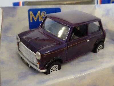 CORGI TOYS MINIAN ROVER MINI EQUINOX PURPLE CAR MODEL CODE 3 MN09 1:36 - Image 1 of 4
