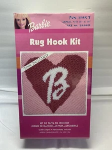 Barbie Fuzzy Fun Heart Latch Hook Rug Kit Caron BB0001 13" x 13" New Sealed - Picture 1 of 10