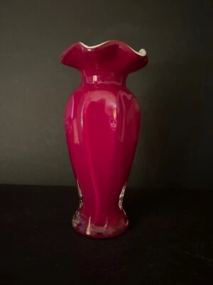 Vintage Fenton Ruby Cased Art Vase Hand Blown Glass White Interior, Beautiful! - Image 1 of 4