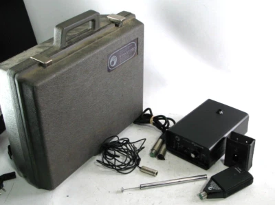 Lectrosonics FREEDOMIKE VHF Receiver R33A w/ Case And Accessories *Untested S11 - Image 1 of 4
