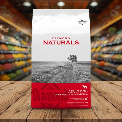Fórmula seca para refeição de cordeiro e arroz Diamond Naturals para cães adultos, 40 lb - NOVO - Imagem 1 de 4