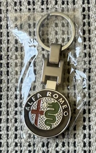 NEW Alfa Romeo Italian Luxury Performance Car Logo Emblem Metal Keychain Pendant - Foto 1 di 7