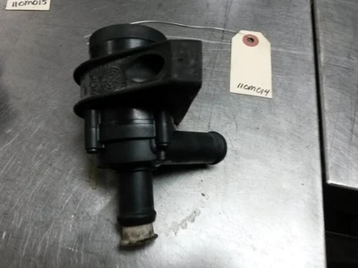 Вспомогательный электрический водяной насос для 07–10 Volkswagen Passat 3.6 - Изображение 1 из 4