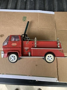 Vintage TONKA Fire Truck Pumper c.1960s - Pressed Steel - Picture 1 of 10