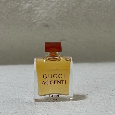 De colección * GUCCI ACCENTI por GUCCI * Splash PURE PARFUM 5 ml ~ 0,17 oz RARA MINIATURA Foto 1 de 4