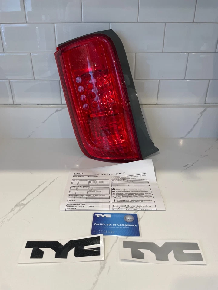 Luz trasera OEM Scion xB | Lado del conductor | 81551-12A60 - Se adapta a 2008-2011 Foto 1 de 4