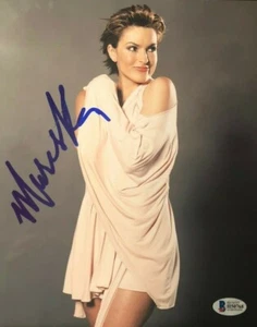 Mariska Hargitay signed autographed 8x10 photo Law and Order SVU - Picture 1 of 1