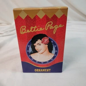 Betty Page Christmas Decorative Ornament Dark Horse Comics 2000 Brand New - Picture 1 of 10
