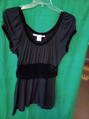 Max Studio Talla Extra Grande, Color Negro Bonito Diseño, Gran Material.  Foto 1 de 4