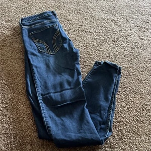 Hollister  Kids Girl's Blue Denim Jeans Size 7L W 28/ L 32 - Picture 1 of 2