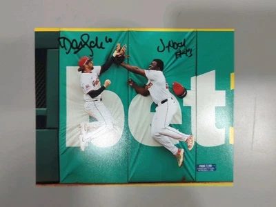 Jonkesey Noel y Daniel Schneeman. Foto firmada doble 8x10 con certificado de autenticidad Foto 1 de 3