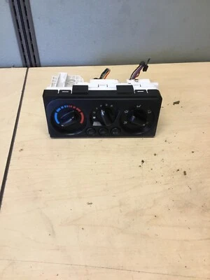 Interruptor de control de temperatura del calentador de aire acondicionado Subaru Legacy Outback 2000-2004 OEM Foto 1 de 2