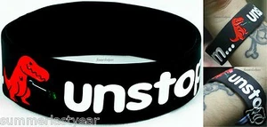 "SOY...IMPARABLE"" - PULSERA DE GOMA - CON EL DINOSAURIO FELIZ - ENVÍO GRATUITO" - Imagen 1 de 5