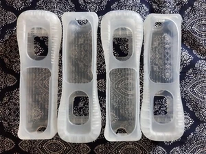 Nintendo Wii (4) official silicon / rubber covers jackets - Picture 1 of 3