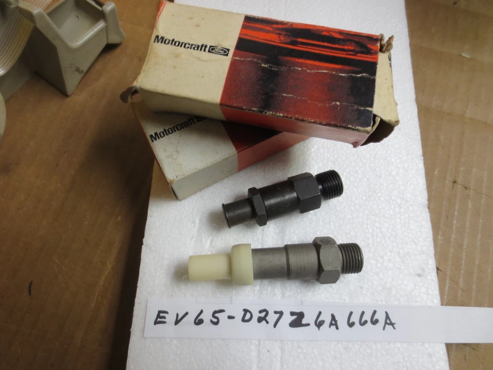 2 pieces, Motorcraft EV65 PCV Valves,Ford, Lincoln, Mercury - Image 1 of 1