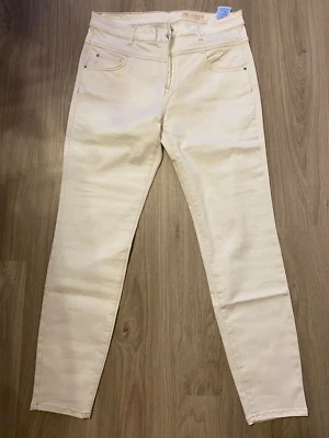 Esprit Jeans weiß 32 34 Neu - Bild 1 von 4