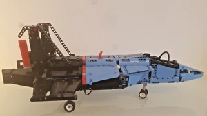 LEGO TECHNIC Air Race Jet 42066 und 6205676 Neu inkl. Lego Batteriefach - Bild 1 von 10