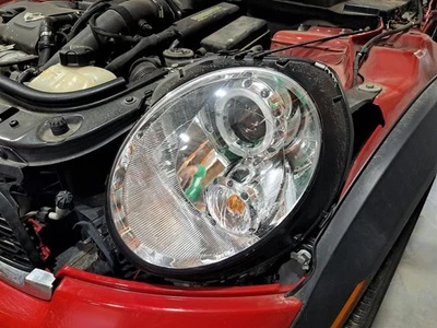 Conjunto de faros laterales del conductor LH 2011 Mini Cooper Minicooper Sku#4178091 Foto 1 de 4