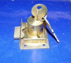 Vintage/Antique Cupboard, Cabinet, Desk Drawer/Door Steel Barrel Lock w/2 Keys - Picture 1 of 5