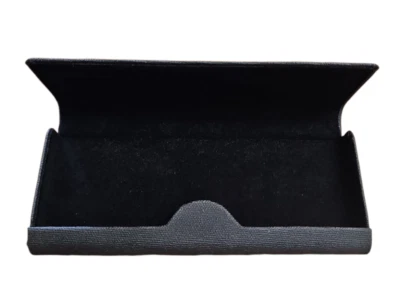 KINDLER ETUIS Flaches Sonnenclip - Etui mit Magnetverschluss in Schwarz / Variante Groß