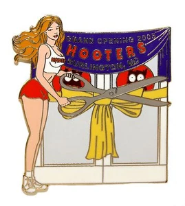 HOOTERS GIRL GRAND OPENING 2005 BURLINGTON NC NORTH CAROLINA LAPEL PIN - Picture 1 of 4