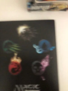 Ultra Pro Magic The Gather MTG 9-Pocket Pro Binder 5 Mana Symbols Used - Picture 1 of 3