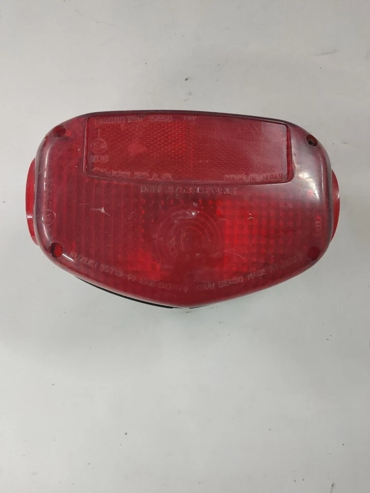 Combo luz trasera luz trasera Suzuki GS550 GS750 35710-45011 Foto 1 de 4