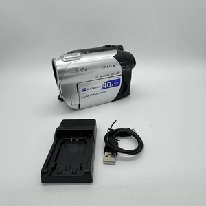 Sony Handycam DCR-DVD608E Mini DVD Camcorder Video Camera Night Shot Plus Tested - Picture 1 of 12
