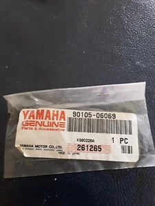 Yamaha OEM Washer Based Bolt 90105-06069-00 - Picture 1 of 1