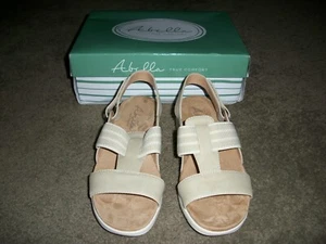 ABELLA PAULA TAUPE CASUAL SLING BACK SANDAL SIZE 6 NEW IN BOX! - Picture 1 of 3