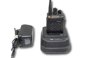 Vertex VX800 VX-800 UHF 450-485 Mhz FULL KEYPAD Portable Radio - Picture 1 of 4