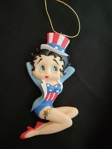 Betty Boop Adorno de Navidad Tacón Alto Betty 2000 Patriótico TM Hearst Rojo Azul - Imagen 1 de 3