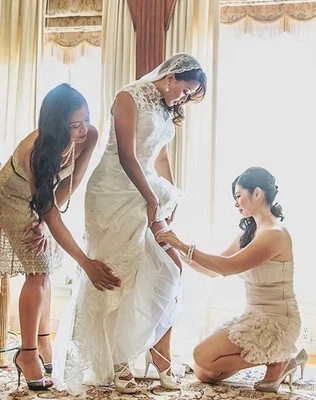 Wedding Gown by Justin Alexander. French Lace and Tulle with Bolero, Size 6 - Image 1 of 4