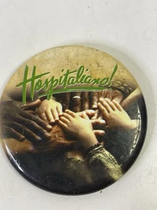 Olive Garden Button Pins Hospitaliano! Helping Hands 2000 Y2K - Picture 1 of 2