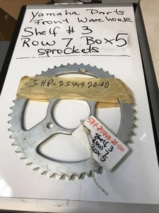 OEM Yamaha 5HP-25449-20-00 Sprocket 49T NEW OLD STOCK WILL SHOW RUST & SCUFFS - Picture 1 of 6