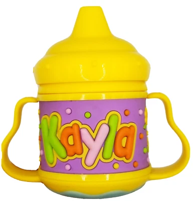 Kayla Sippy Cup Niñas Niño Pequeño Nombre Personalizado Sin Derrame Amarillo Foto 1 de 4