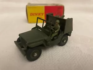 Jeep Willys porte fusées SS10 - 1/43 Dinky Toys 828 by Meccano - Foto 1 di 11