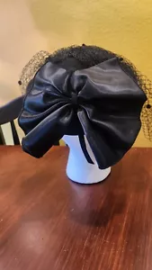 Vintage 1940s Betmar Netted Hat With Satin Bow - Picture 1 of 8