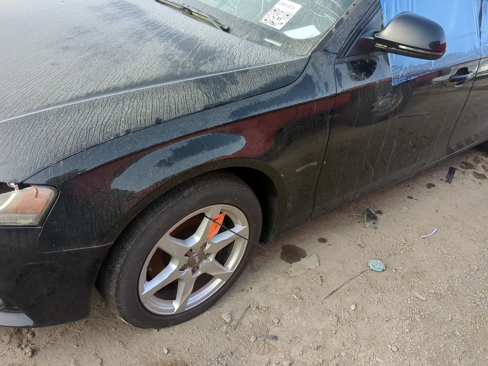 Guardabarros conductor Audi A4 Quattro 2009-2012 Q6Q2O Foto 1 de 4