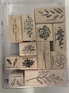 Stampin Up! BLUMEN FÜR EINEN FREUND 12er-Set Gummistempel für Holzmontage im Ruhestand - Bild 1 von 3