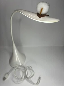Lampe De Table LED NovoMe flexible rechargeable USB adaptateur AC - Afbeelding 1 van 5
