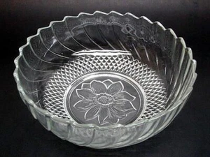 Vintage Kig Indonesia Glass Salad Bowl Floral Cross Hatch Swirl - Imagen 1 de 2