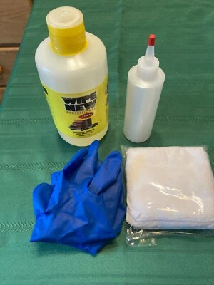 Wipe New Trim Kit for Restoring Faded and Worn Surfaces - Image 1 of 4