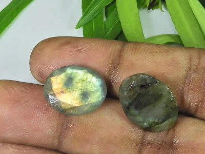 Pietra preziosa cabochon ovale taglio a scacchi in labradorite naturale 14 x ... - Immagine 1 di 4